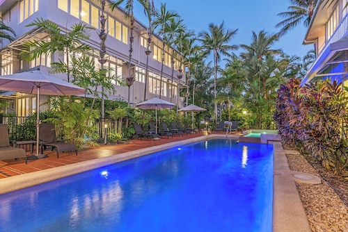 Balboa Holiday Apartments