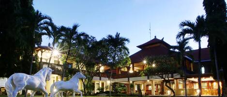 Standard Double Room | Garden view