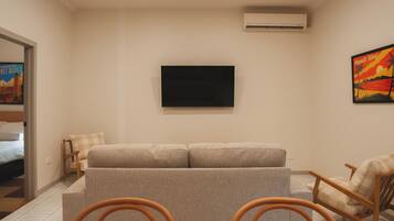 Three-Bedroom Suite with Kitchen | Living area | 45-inch Smart TV with digital channels