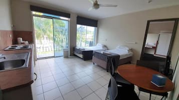 ๋์ฅ๊ณ , ์ปคํผ/ํฐ ๋ฉ์ด์ปค, ์ ๊ธฐ ์ฃผ์ ์