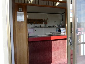 Reception - The Waterloo Hotel (Swansea)