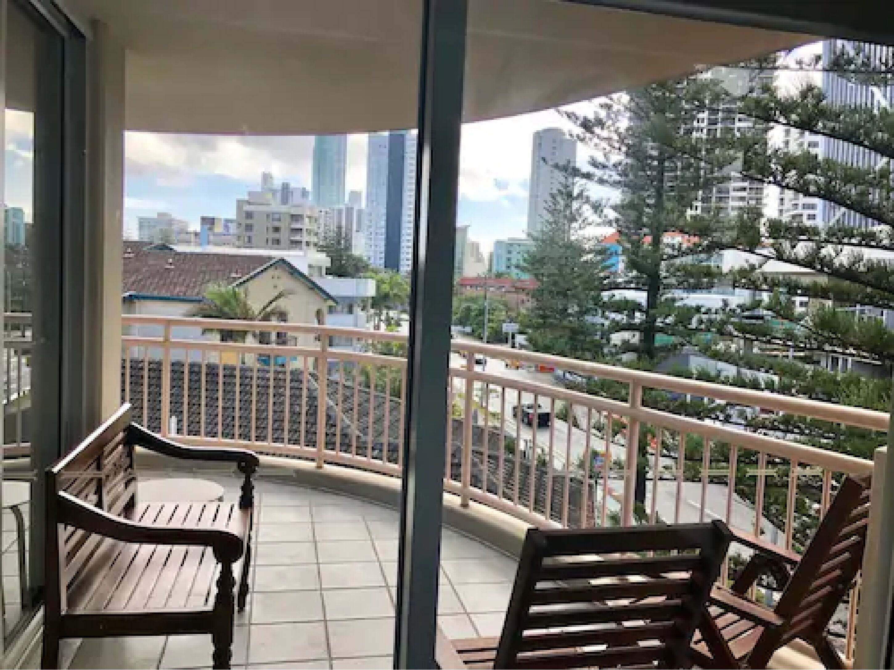 Wharf Boutique Apartments — image 6
