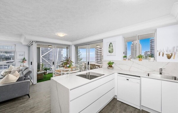 Two Bedroom Penthouse with Ocean View | Private kitchen | Fridge, microwave, oven, stovetop
