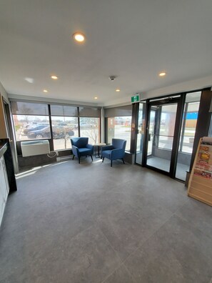 Reception - White Knight Motel (Mississauga)