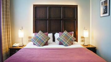 Quarto casal | Ferros/tábuas de passar roupa, Wi-Fi de cortesia, roupa de cama