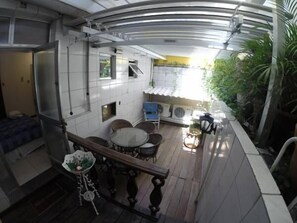 Appartement Familial, 2 chambres, balcon | Terrasse/Patio