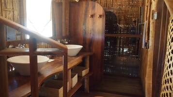 Bungalow (Stilt) | Bathroom | Shower, free toiletries, towels