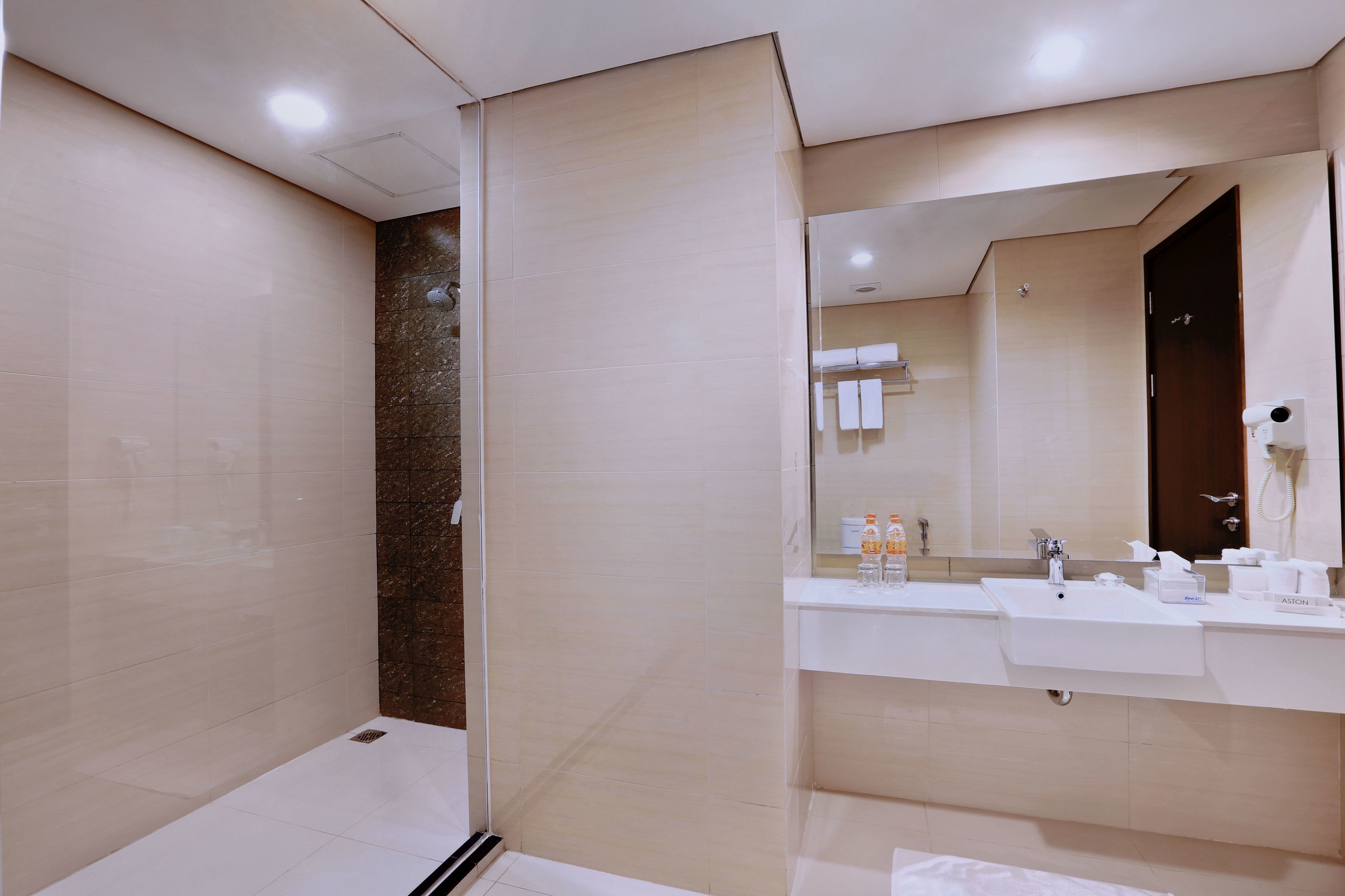 Foto - Aston Imperial Bekasi Hotel & Conference Center