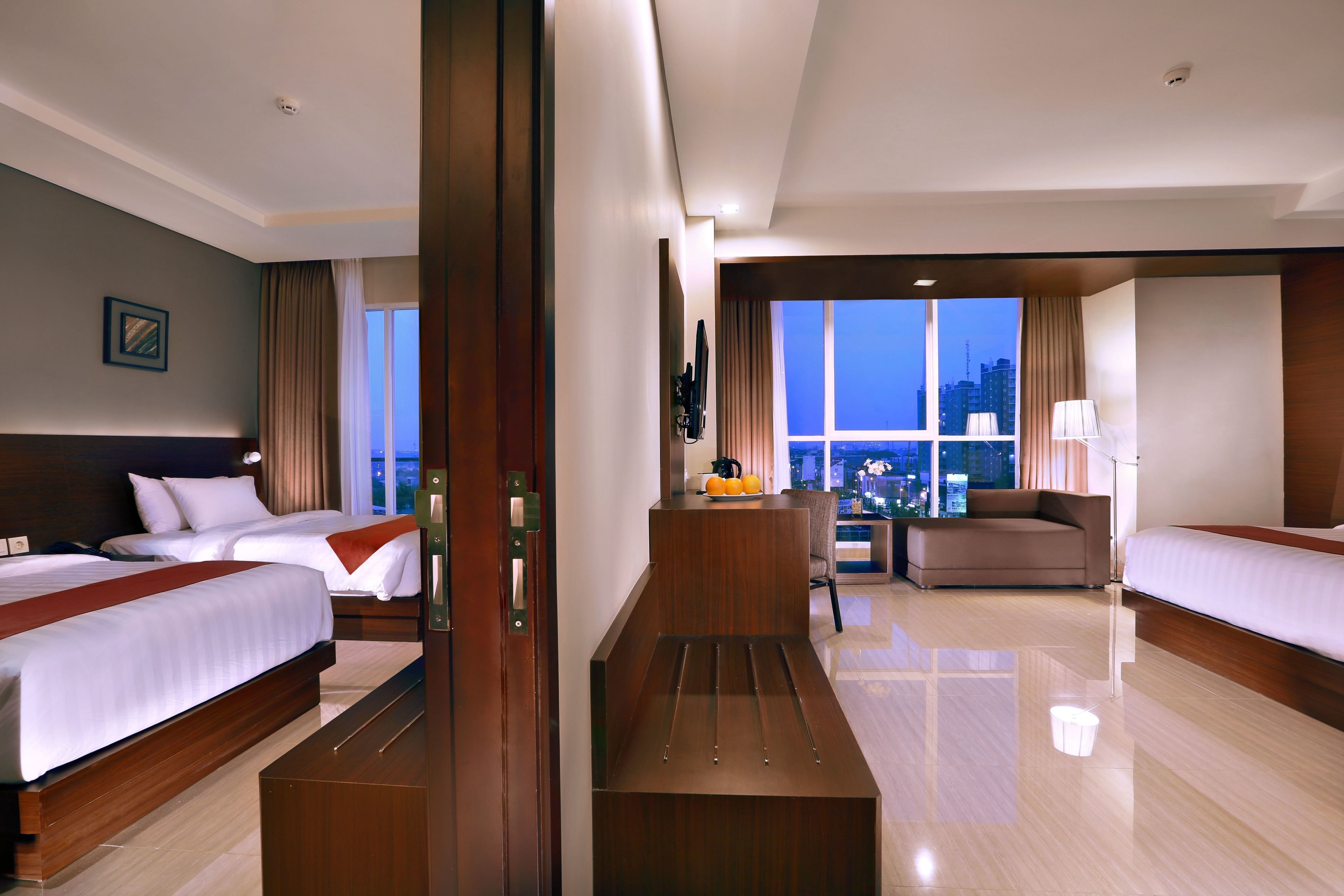 Minibar, coffres-forts dans les chambres, Wi-Fi gratuit, draps fournis