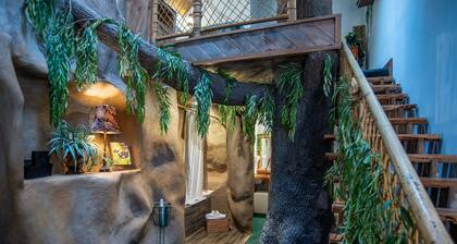 The Anniversary Inn Logan