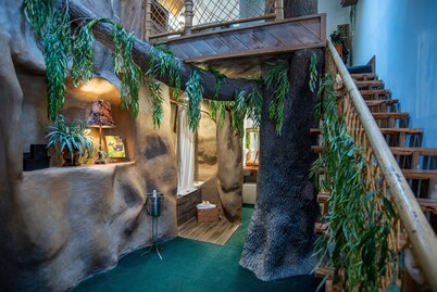 The Anniversary Inn Logan