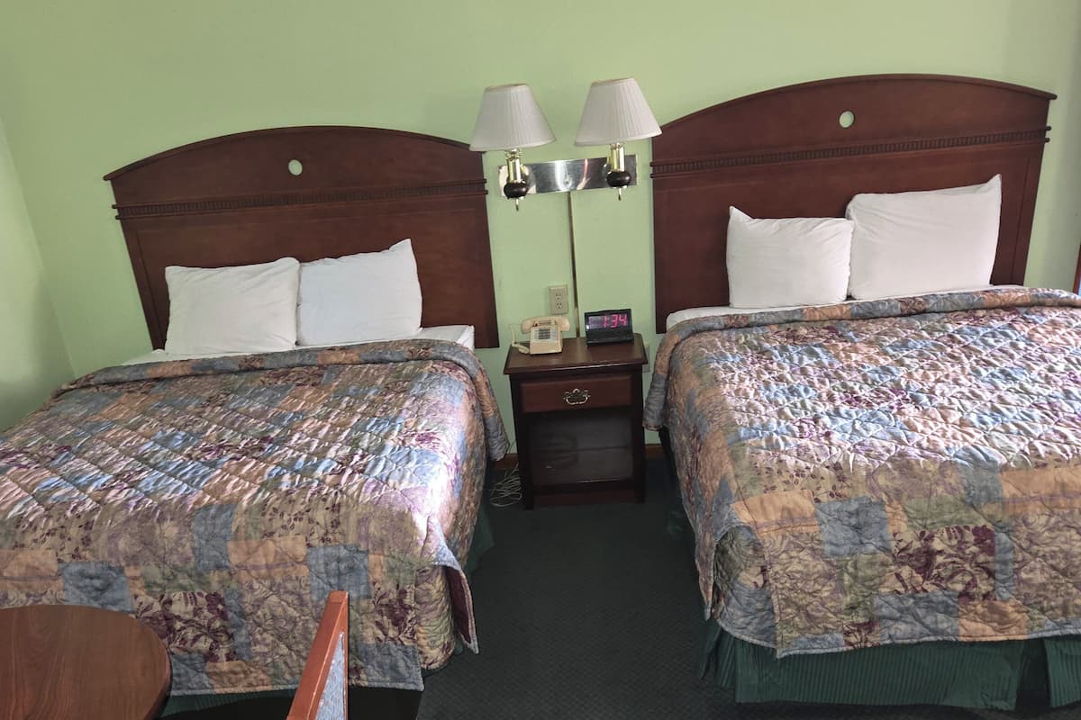 Bureau, fer et planche à repasser, Wi-Fi gratuit