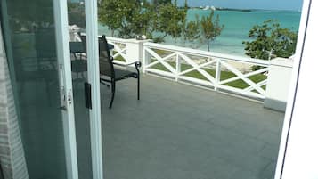 Villa, 2 habitaciones | Balcón