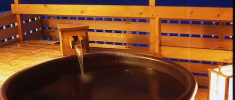 Chambre traditionnelle, vue sur la mer (JapaneseStyle, 4ppl, Open-air Bath) | Baignoire profonde