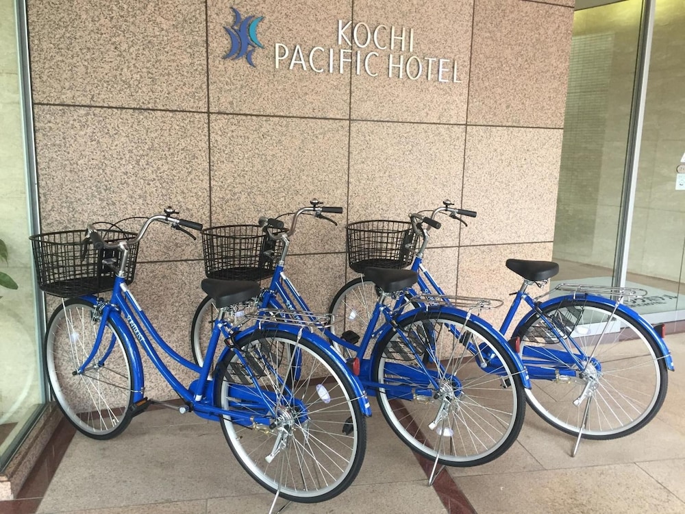 Kochi Pacific Hotel by null