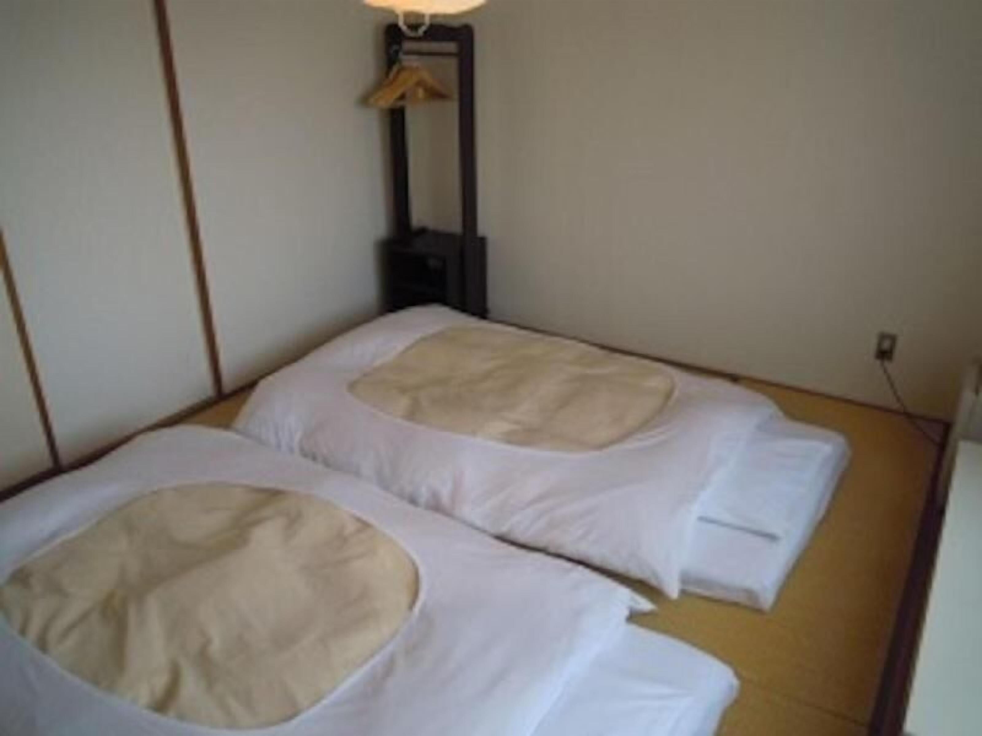 Premium bedding, desk, blackout curtains, iron/ironing board