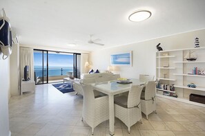 Televisión de pantalla plana de 40 pulgadas con canales vía satélite