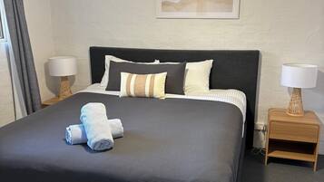 Deluxe Apartment, 1 Bedroom, Lake View (Downstairs) | Blackout curtains, soundproofing, iron/ironing board, free WiFi