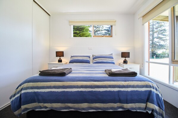 One Bedroom Cedar Cottage