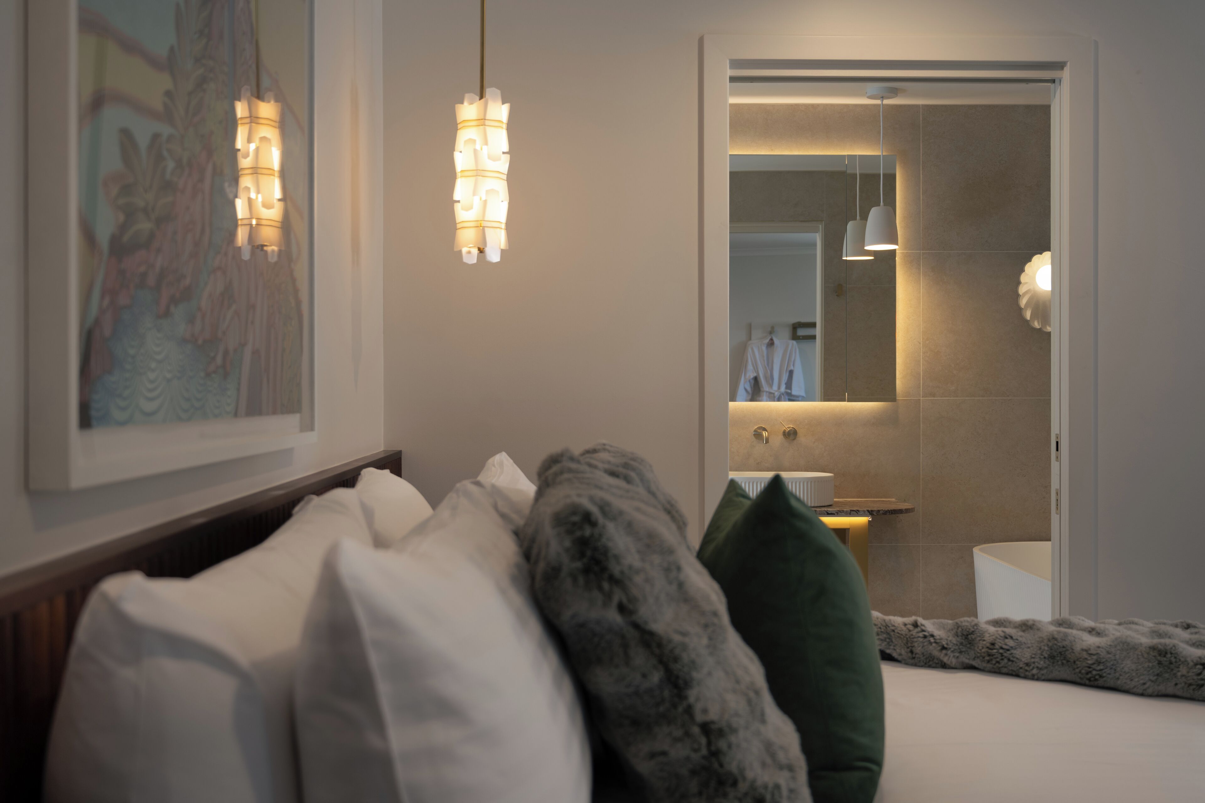 Suite de lujo, 1 habitación, bañera de hidromasaje, vistas al mar (spa ensuite) | Ropa de cama de alta calidad, minibar, cortinas opacas