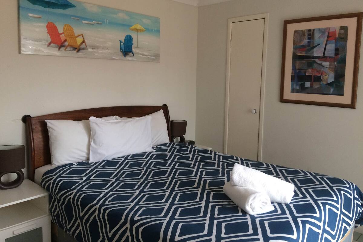 Iron/ironing board, cots/infant beds, rollaway beds, WiFi