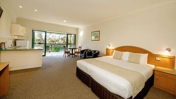 Waratah Suite