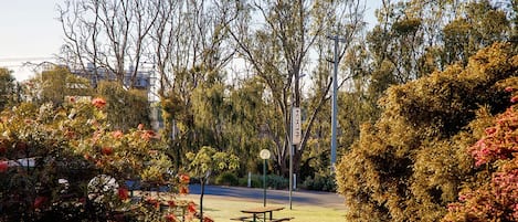 Waratah Suite | 1 bedroom, in-room safe, free WiFi, bed sheets