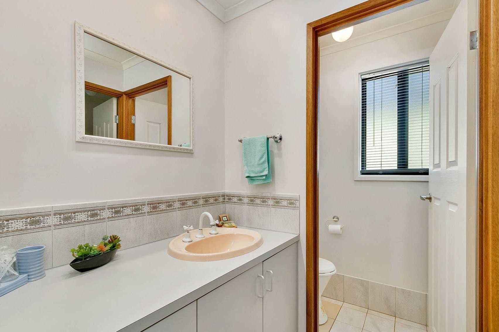 Barossa Country Cottages — image 8