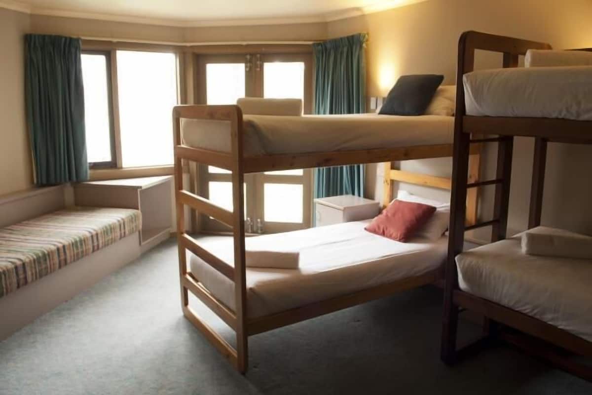 Standard Room, Non Smoking, Kitchenette (Bunk Room) | Living area | LCD TV