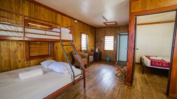 Beach Front Family Room | WiFi, bed sheets