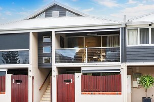 Habitación estándar, balcón | Terraza o patio