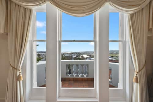 Superior Room, 1 King Bed, Bathtub, City View | View from room