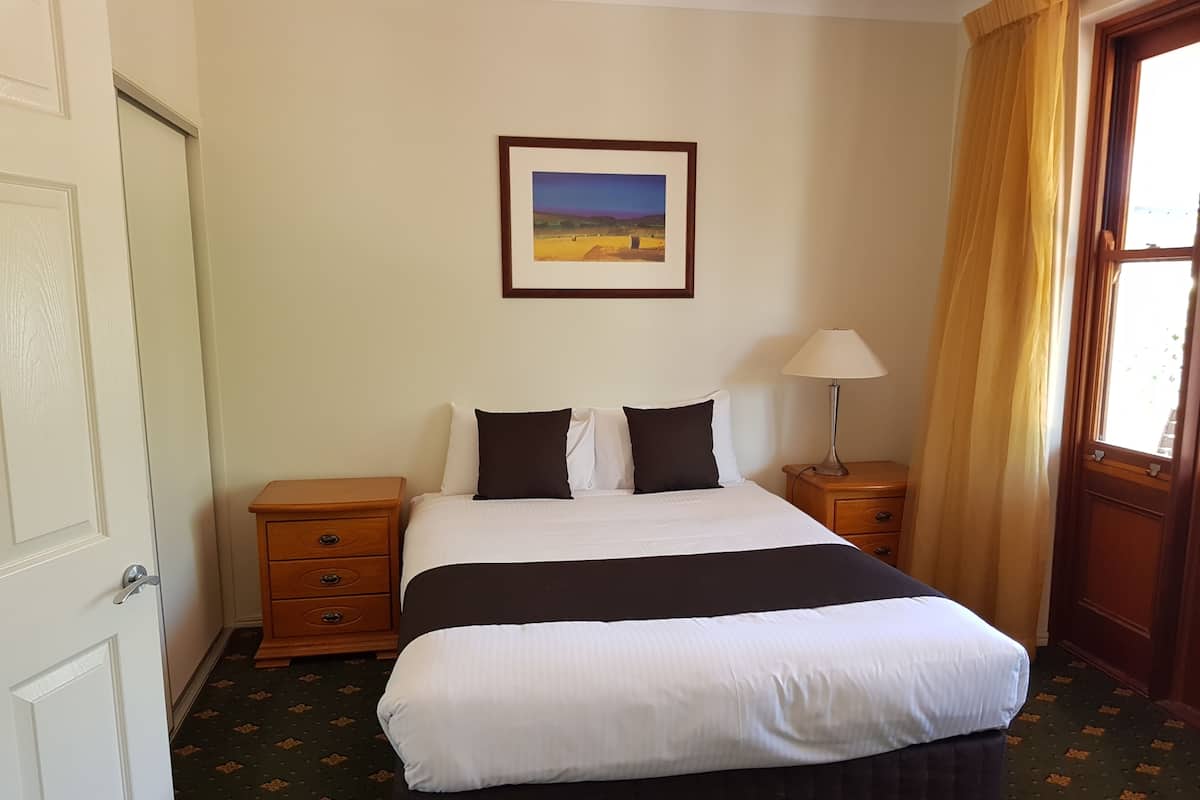 Apartamento standard, 1 quarto, para não fumantes, cozinha | Quartos à prova de som, ferros/tábuas de passar roupa, roupa de cama