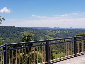 Terrace/patio - Mayfield on Montville (Montville)