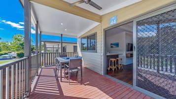 Cabane Deluxe, 2 chambres | Balcon