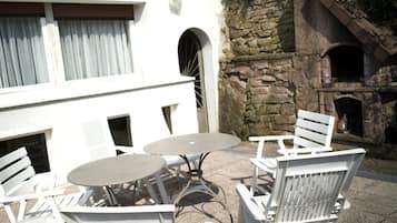 Superior-Apartment, mit Bad, Bergblick (1er étage-2 terrasses) | Außenbereich
