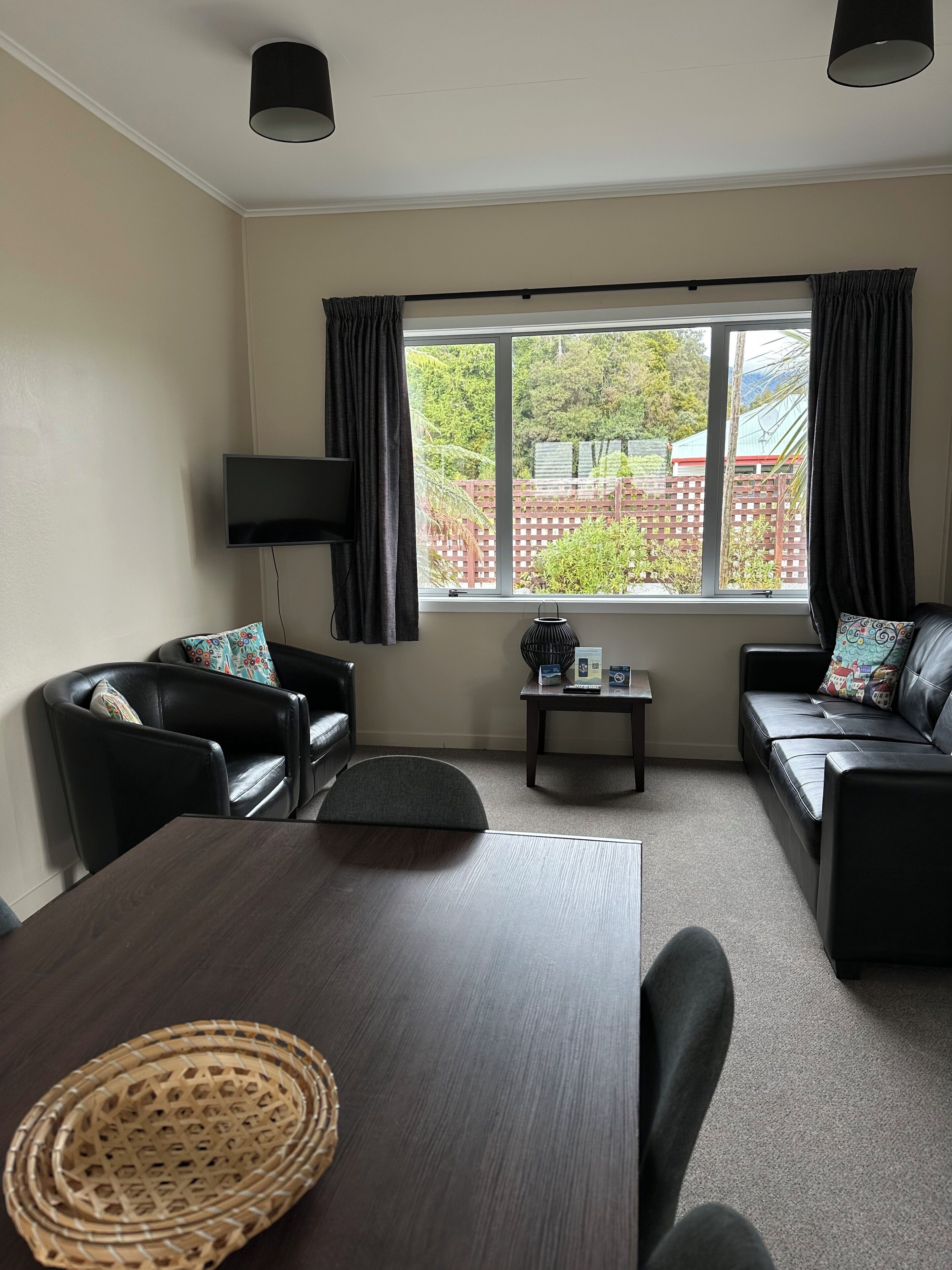 Cottage, 3 Bedrooms | Living area