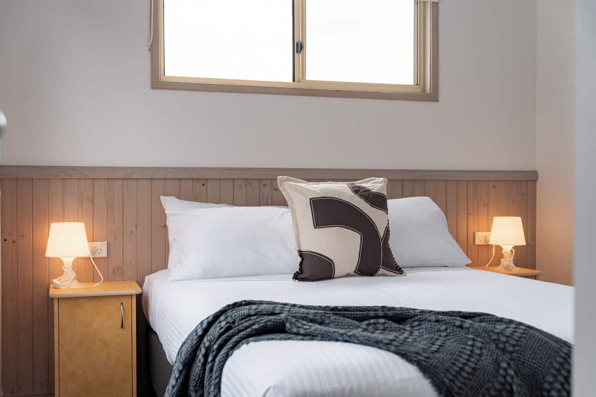 Saltwater Villa | 2 bedrooms, iron/ironing board, free WiFi, bed sheets