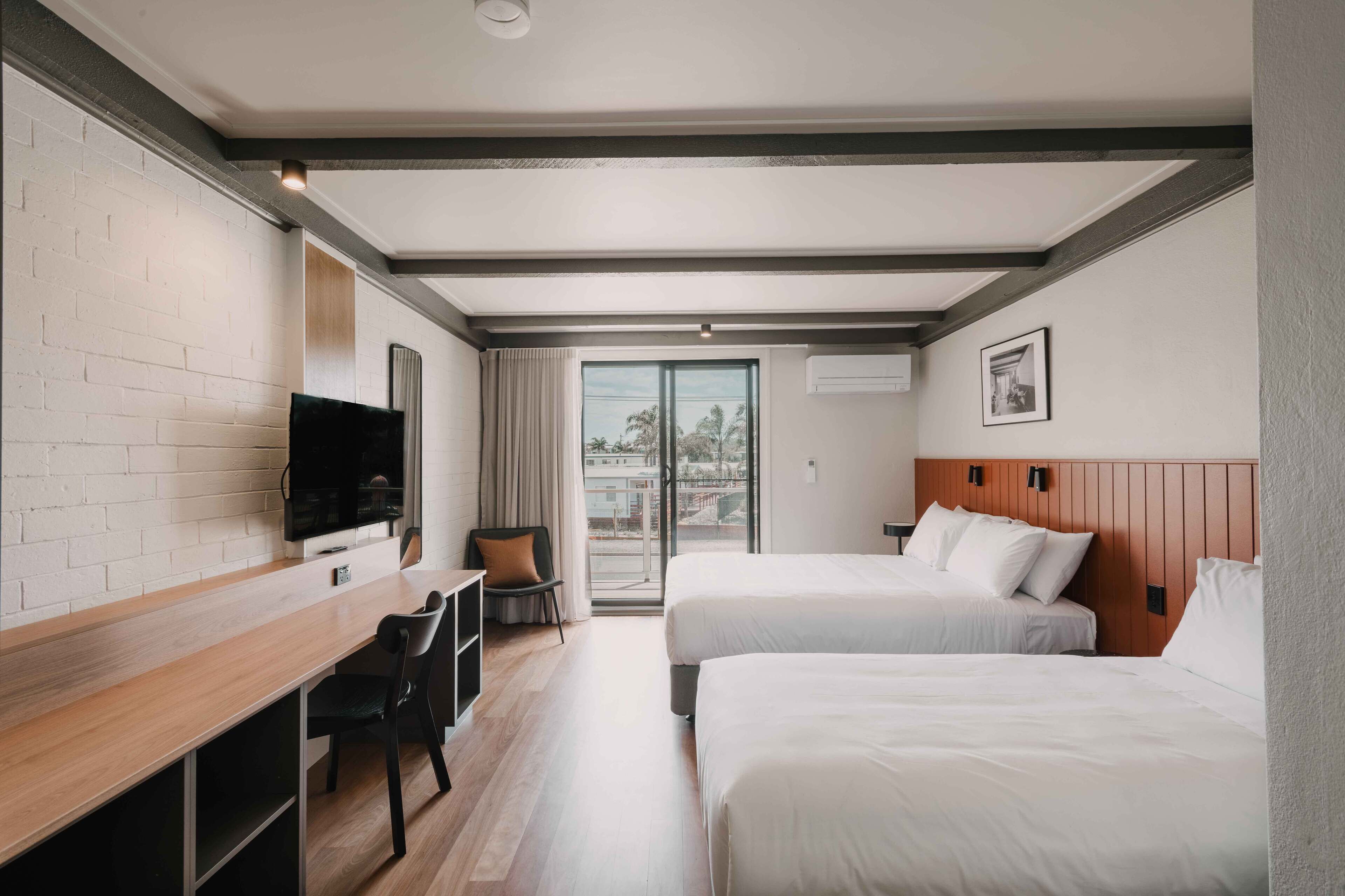 Standard Triple Room | Iron/ironing board, free WiFi, bed sheets