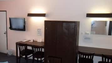 Standard Room, Non Smoking (double +3 singles) | Iron/ironing board, cots/infant beds, free WiFi