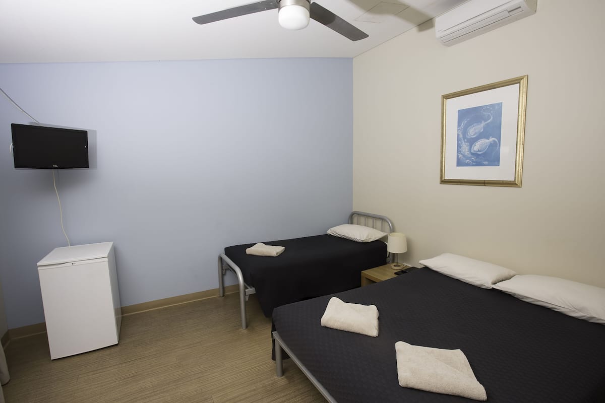Suite, 1 Bedroom, Shared Bathroom (2 Bed Private)