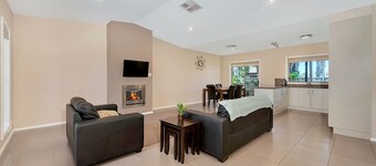 Kennedy Holiday Villas