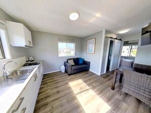 Standard 1 Bedroom Cabin - Pet Friendly | Living area
