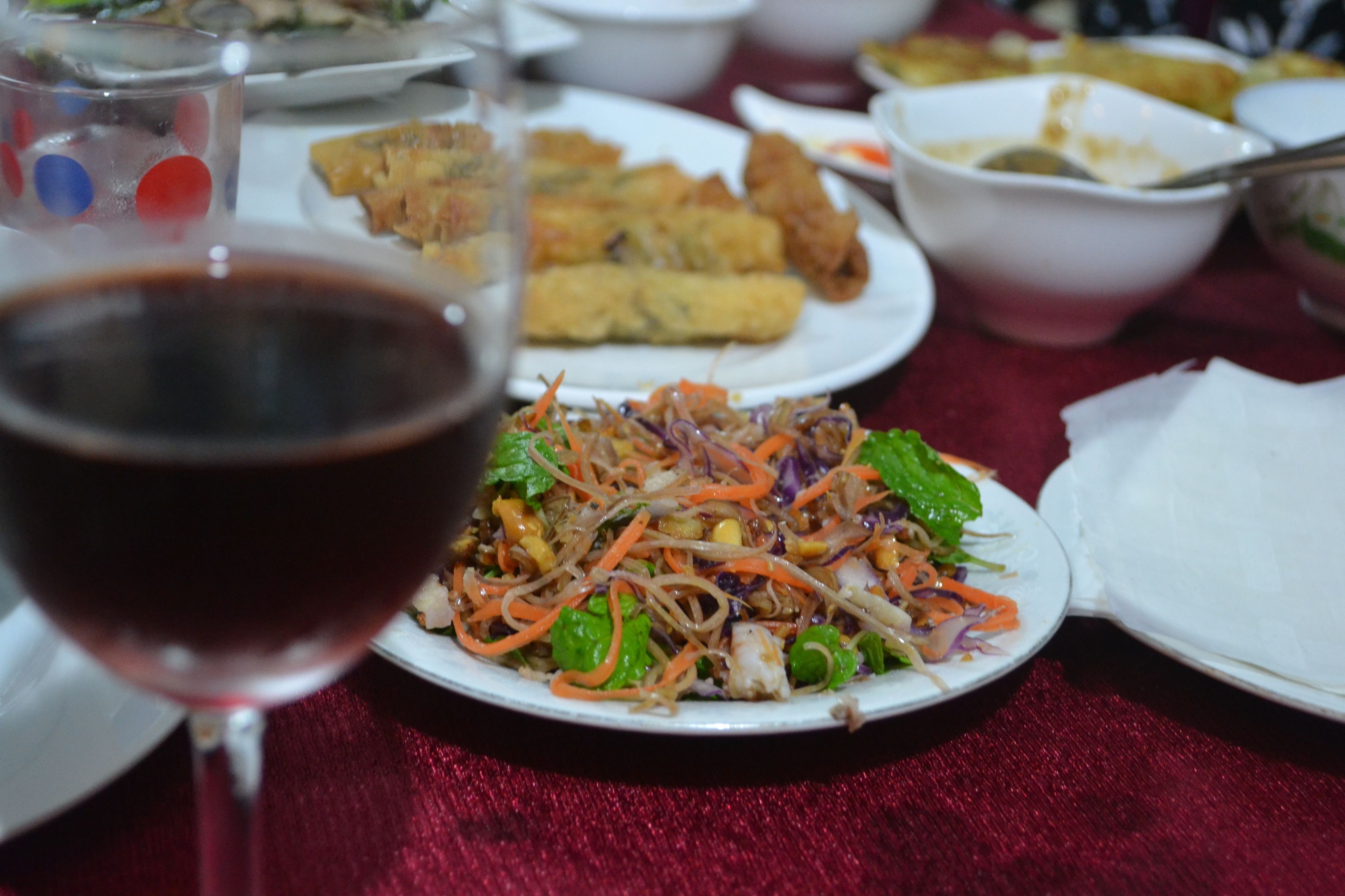 free daily cooked-to-order breakfast