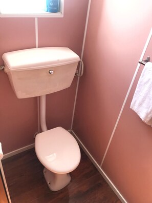Free toiletries, towels