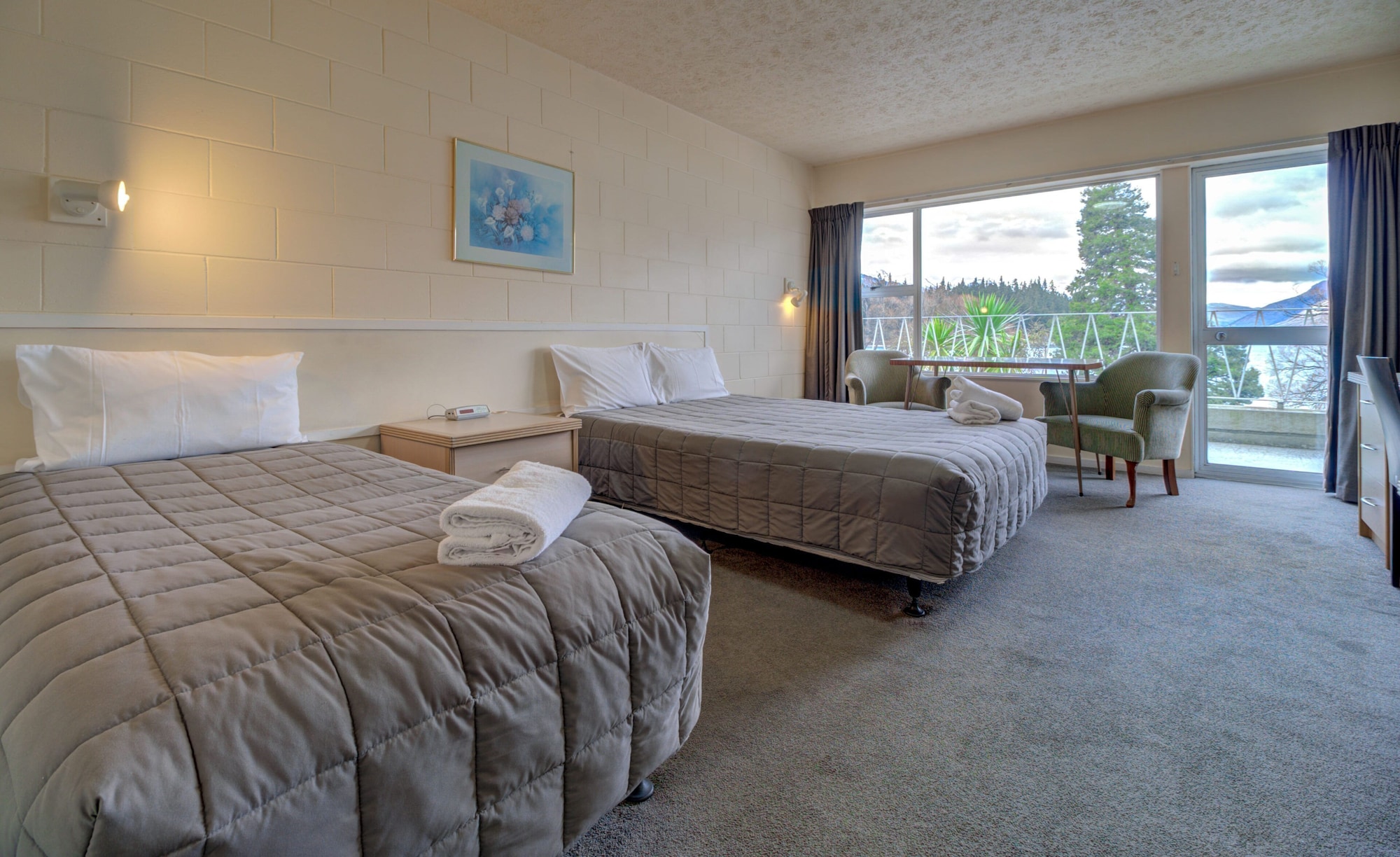 2 Star Hotels