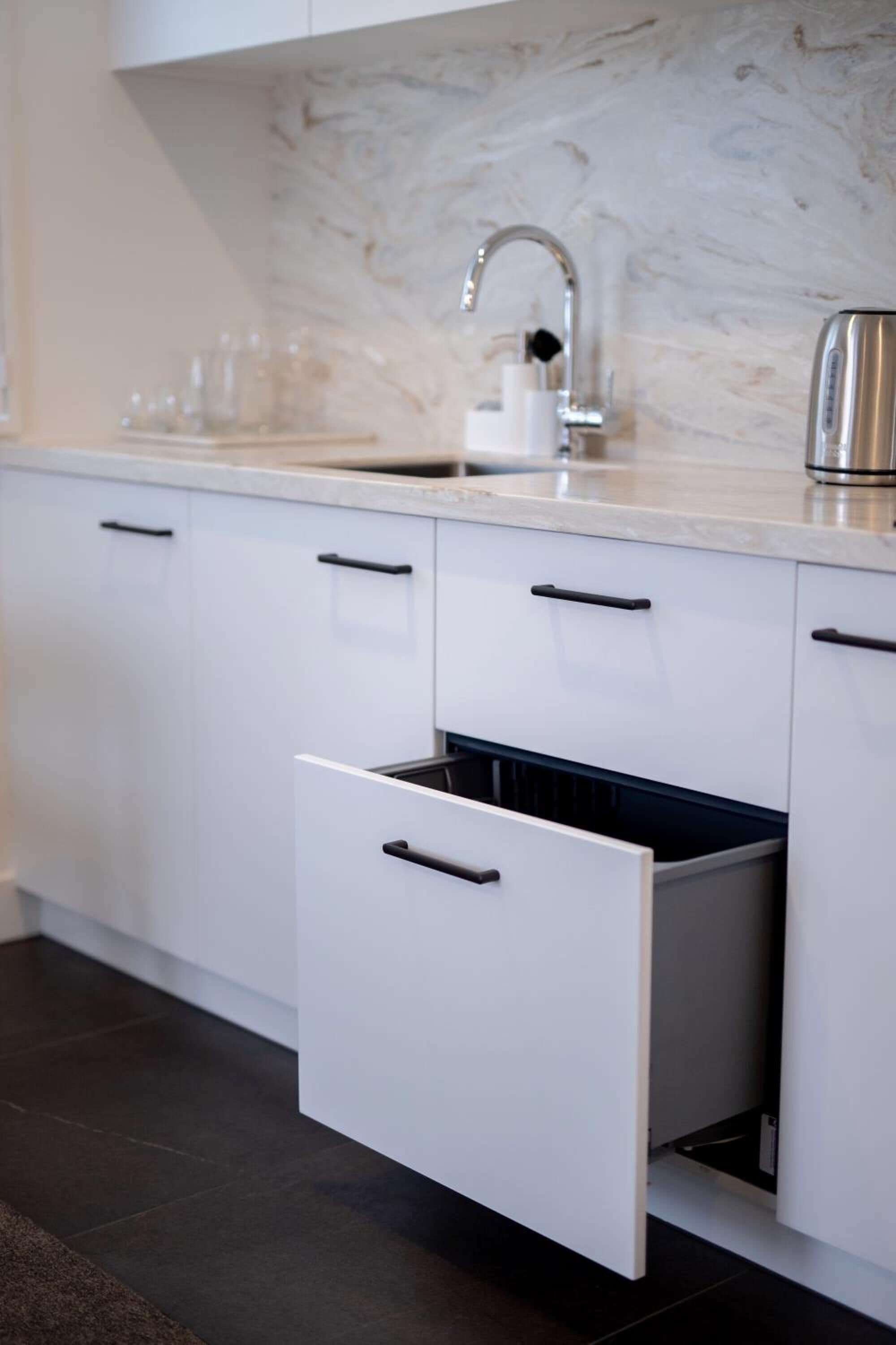 Photo - Lakeside Motel