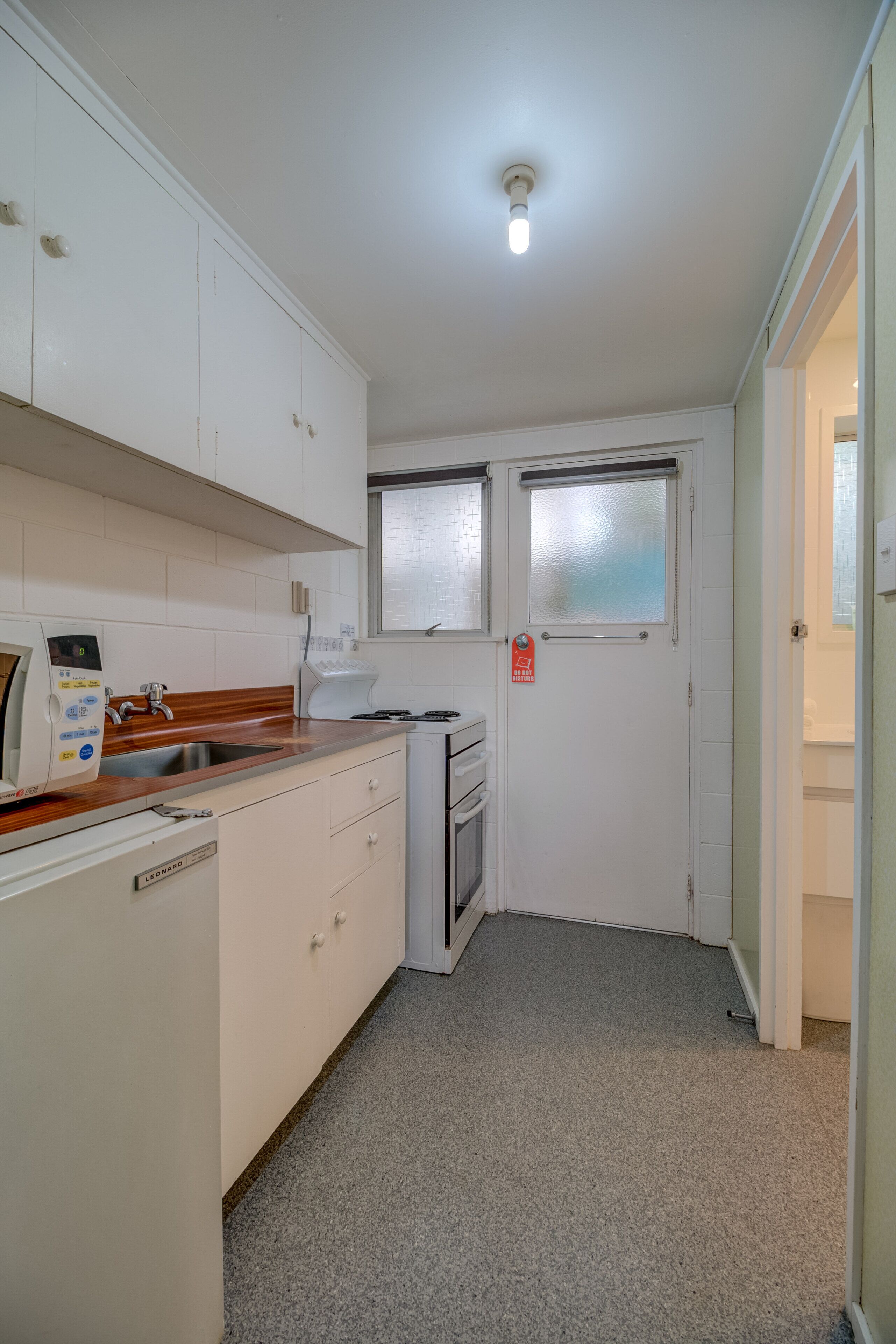 Photo - Lakeside Motel