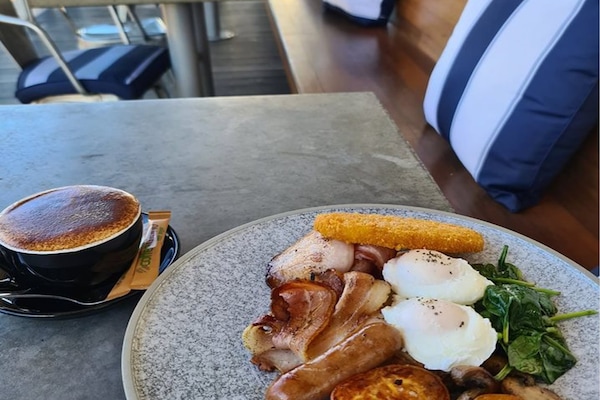 Daily cooked-to-order breakfast for a fee