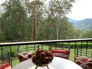 Terrace/patio - Mapleton Falls Accommodation (Mapleton)